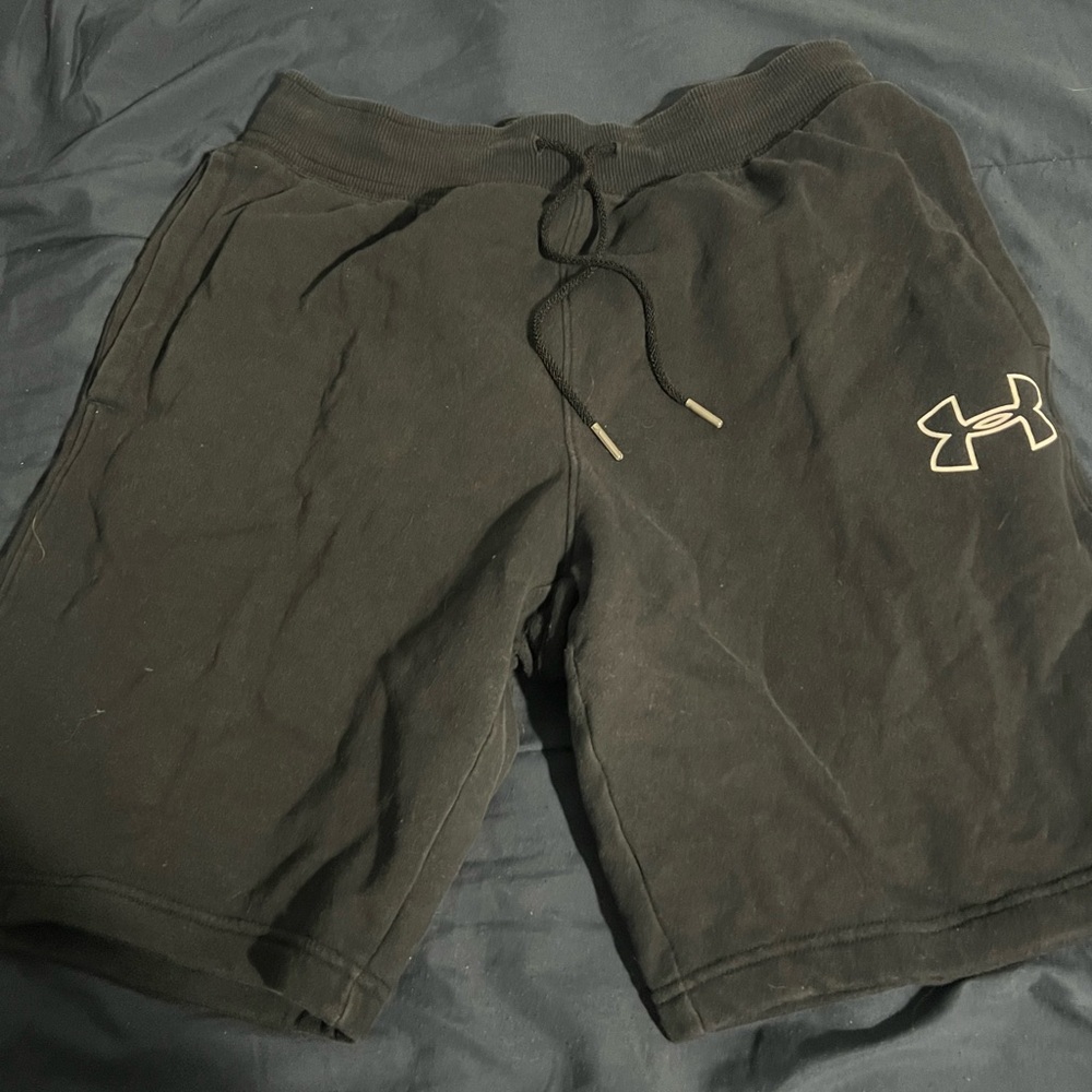Under Armour Men's Athletic Shorts in Black